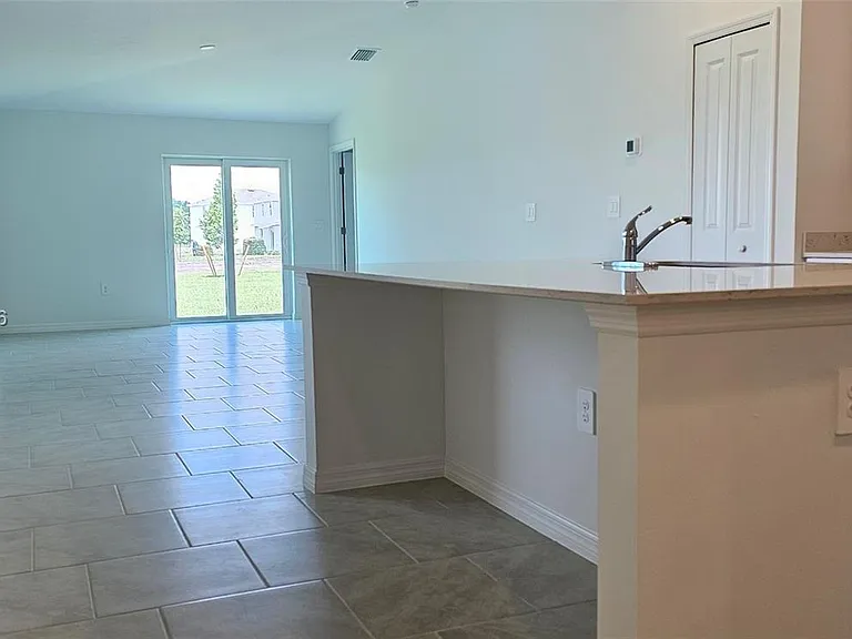 20190 Caroline Creek Pl — Photo 6