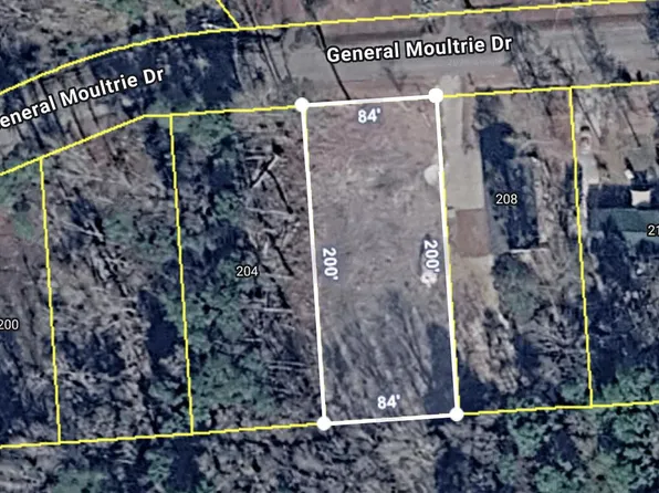 206 General Moultrie Dr, Bonneau, SC 29431