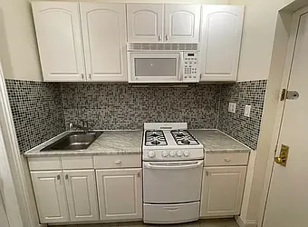 Rented by Living New York