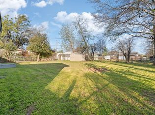 1116 Poindexter Ave, Cleburne, TX 76033
