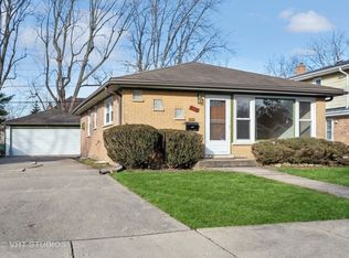 9110 Mango Ave, Morton Grove, IL 60053