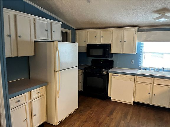 2nd image of 434 Ewing Way