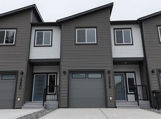 328B E Boutin Ave, Hinton, AB T7V0B4
