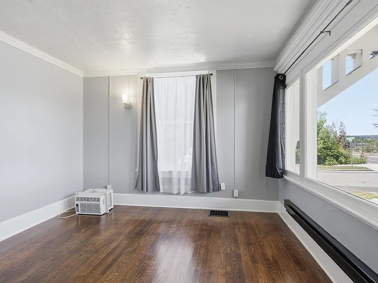 2623 W Maxwell Ave — Photo 12