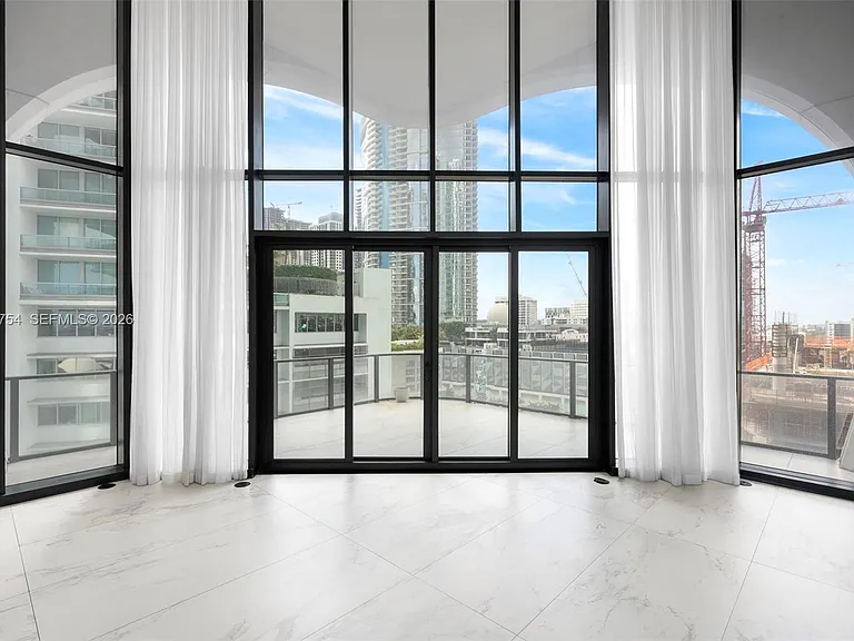 1000 Biscayne Blvd #1201 — Photo 6