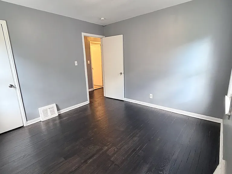 7633 Fielding St — Photo 10