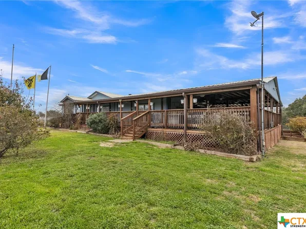 285 Pebblestone Rd, Dale, TX 78616