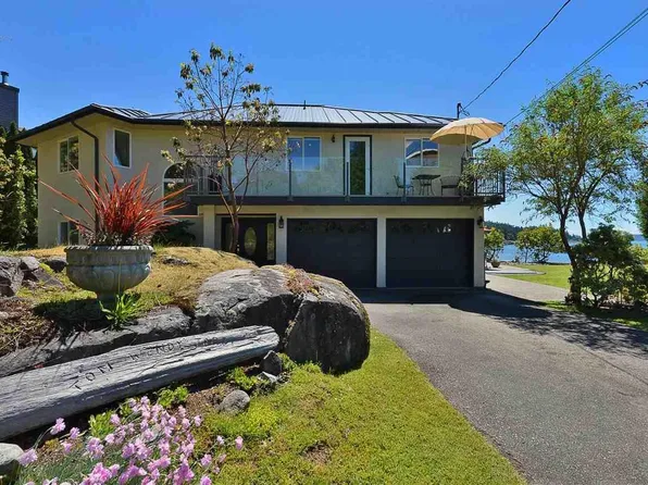 5620 Mintie Rd, Sunshine Coast, BC V7Z 1E8