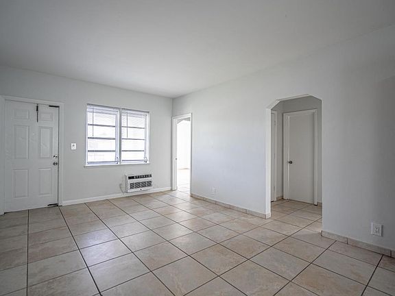 4th image of 1208 71st St #8-8-1208
