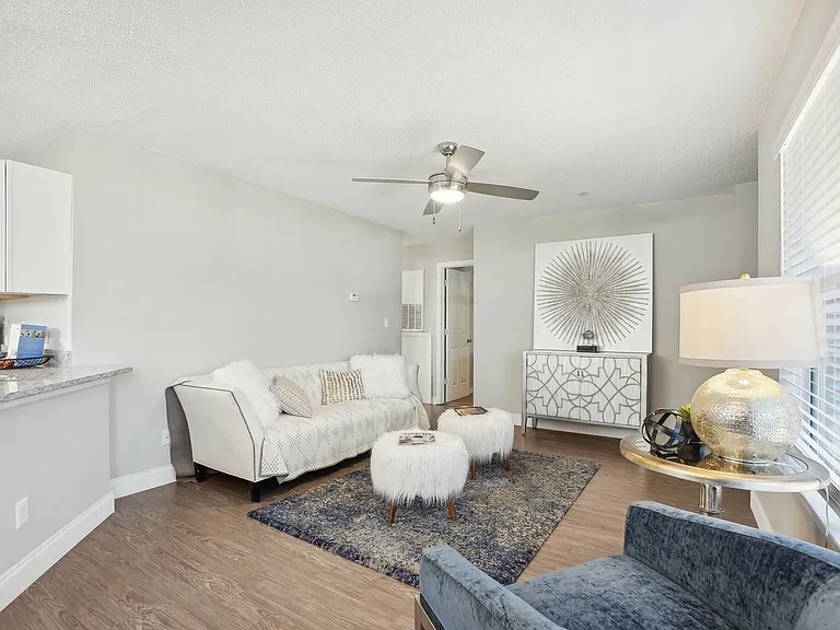 Stonebrook Apartments