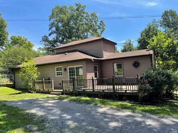 24 Riverside Dr, Schuyler, VA 22969
