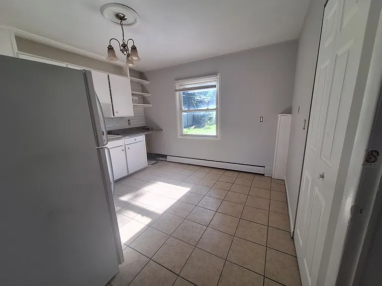 26153 Nagel St — Photo 5