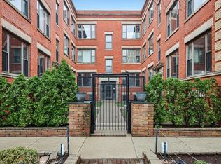 4134 N Kenmore Ave #1, Chicago, IL 60613