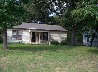 4007 Ivey St, Haltom City, TX 76111