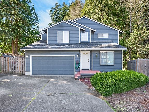 3rd image of 867 SE 39th Ct