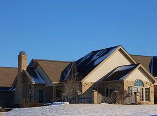 1703 Grand Cypress Ln, Presto, PA 15142