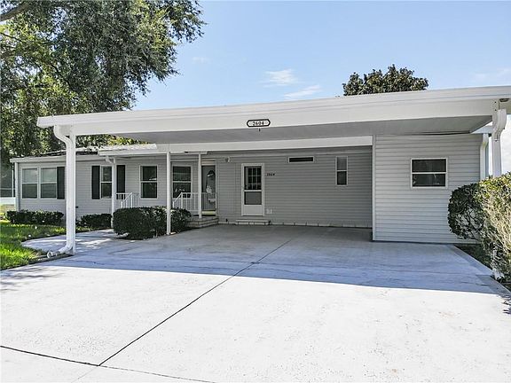 3rd image of 2604 Lake Grassmere Cir #1847