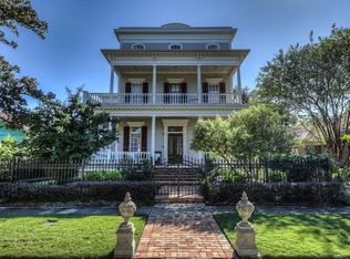 942 Euclid St, Houston, TX 77009