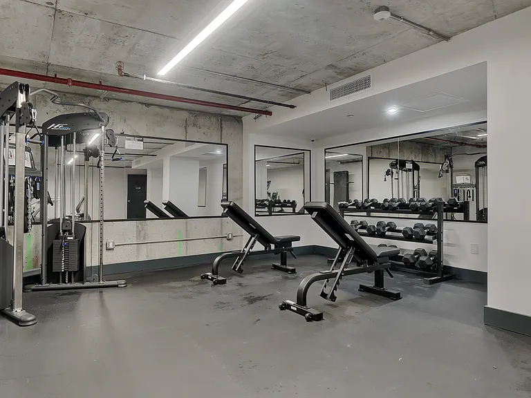 1024 Manhattan Ave #Penthouse 701 — Photo 12