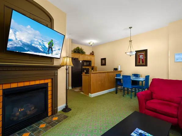 104 Seneca, Snowshoe, WV 26209