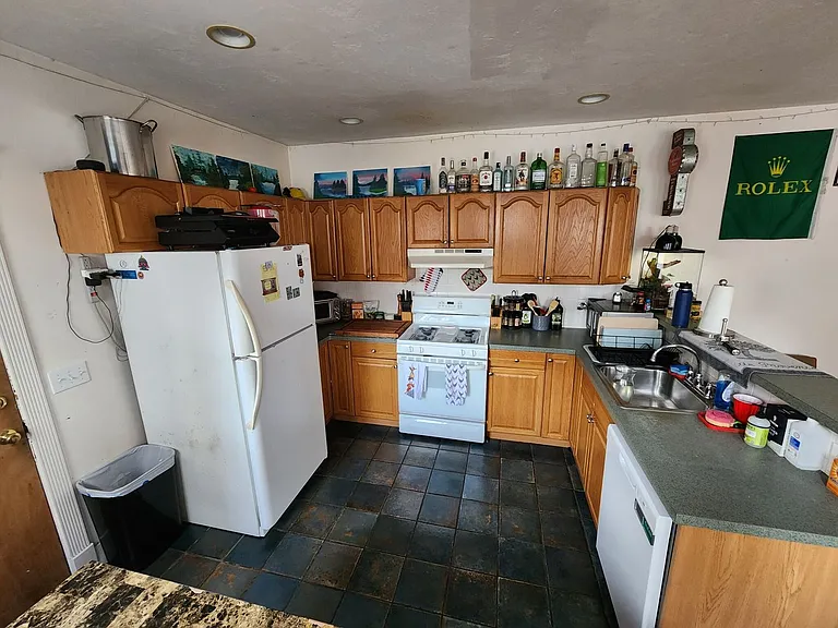 45 Gardner St #1A — Photo 6