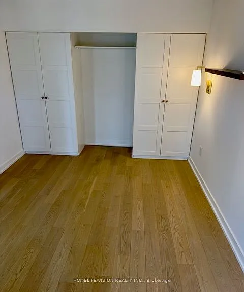 10 Capreol Ct #903 — Photo 16