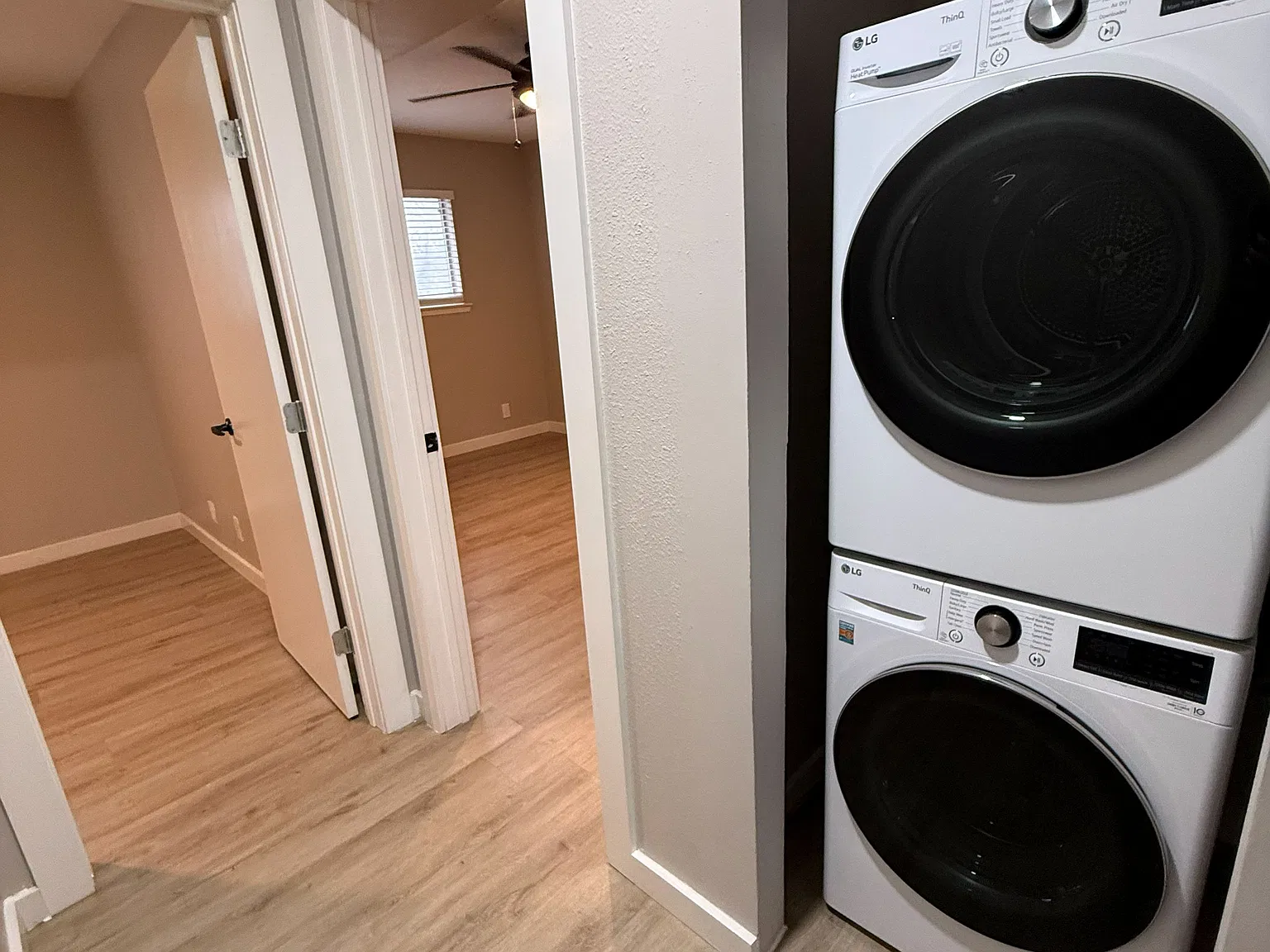 2 bed, 795 sqft, $1,495 — Photo 4