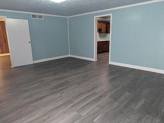 3rd image of 3524 Gulfway Dr