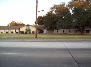 1611 Gertsner Memorial Dr, Lake Charles, LA 70601