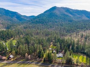 2555 Eastside Rd, Jacksonville, OR 97530