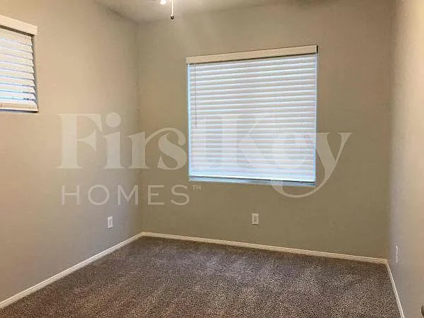 10828 Avenzano St — Photo 9