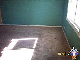 2nd image of 1141 W Ovington St