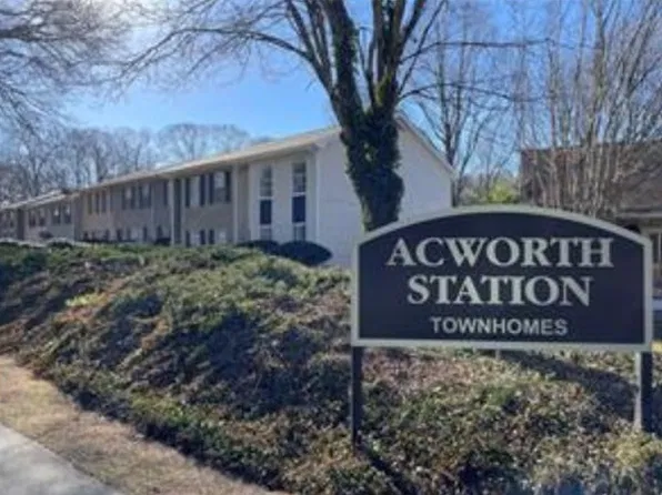 4275 Grogan St NW, Acworth, GA 30101