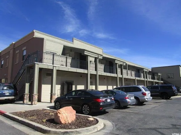 1684 W Fox Hollow Ln #H8, Park City, UT 84098