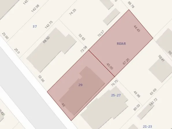 29 Vinton St, Springfield, MA 01104