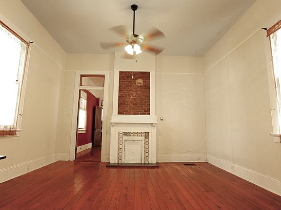 5th image of 1107 Cambronne St