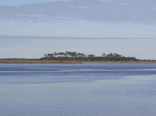 113 Clark Ave, Woodbine, GA 31569