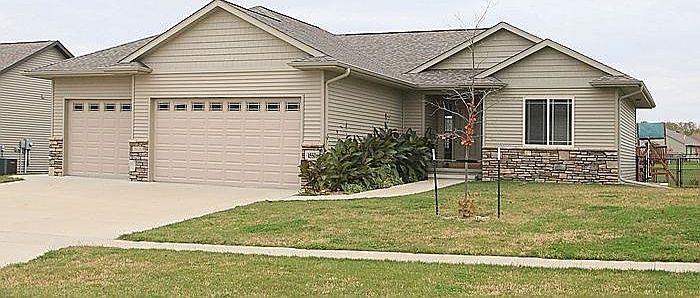 1st image of 1555 Cedar Springs Dr