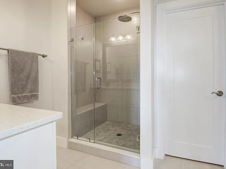 20523 Milbridge Ter — Photo 27