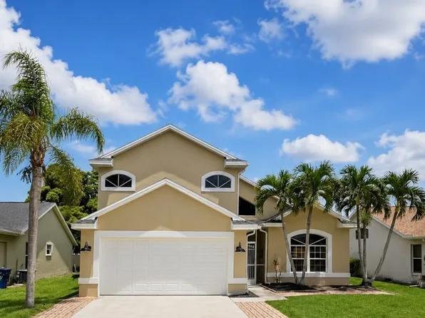 17961 Castle Harbor Dr, Fort Myers, FL 33967