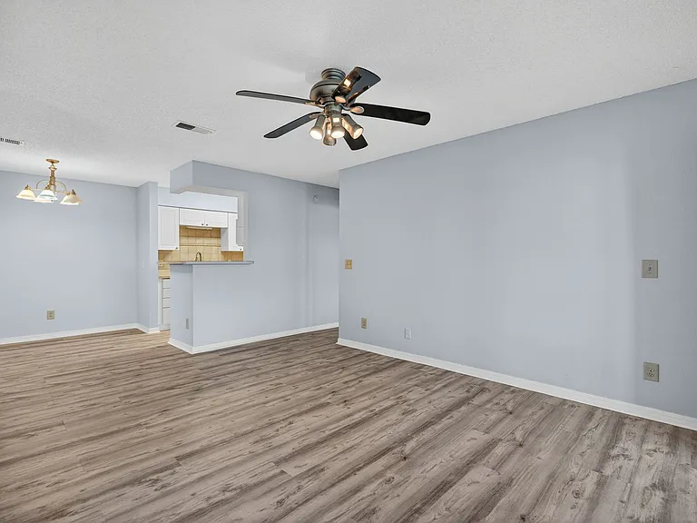10200 Belle Rive Blvd #212 — Photo 7