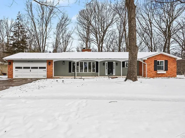 4910 Sturgeon Creek Pkwy, Midland, MI 48640