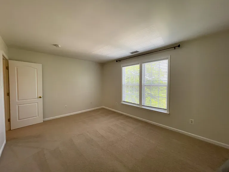 14741 Dogwood Park Ln — Photo 31