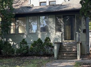 726 11th St NE, Mason City, IA 50401