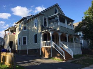 62 Dexter St, Springfield, MA 01105