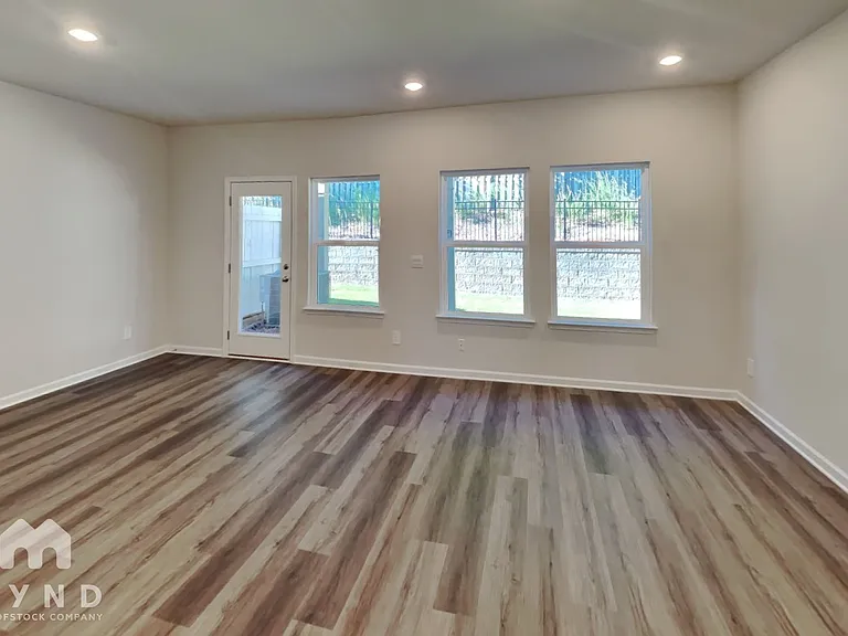 4104 Holland Grove Rd #- — Photo 3