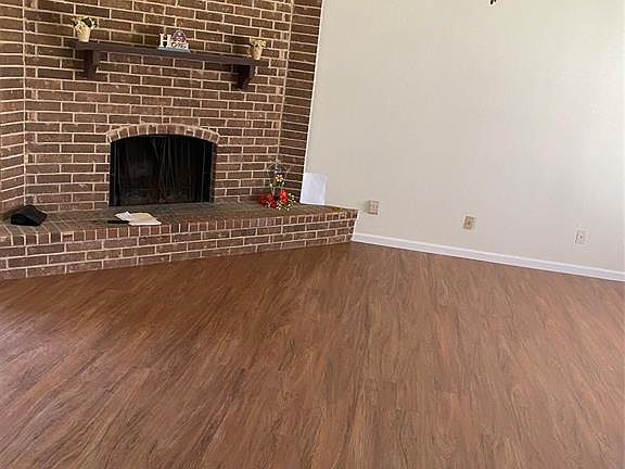 3rd image of 1829 Brazoria Dr