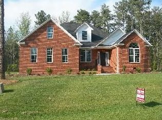 3010 Carrington Ln, Sanford, NC 27330