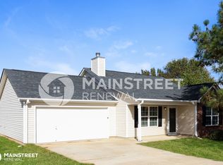 104 Saint Luke Dr, Williamson, GA 30292