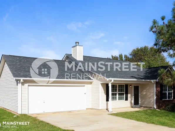 104 Saint Luke Dr, Williamson, GA 30292
